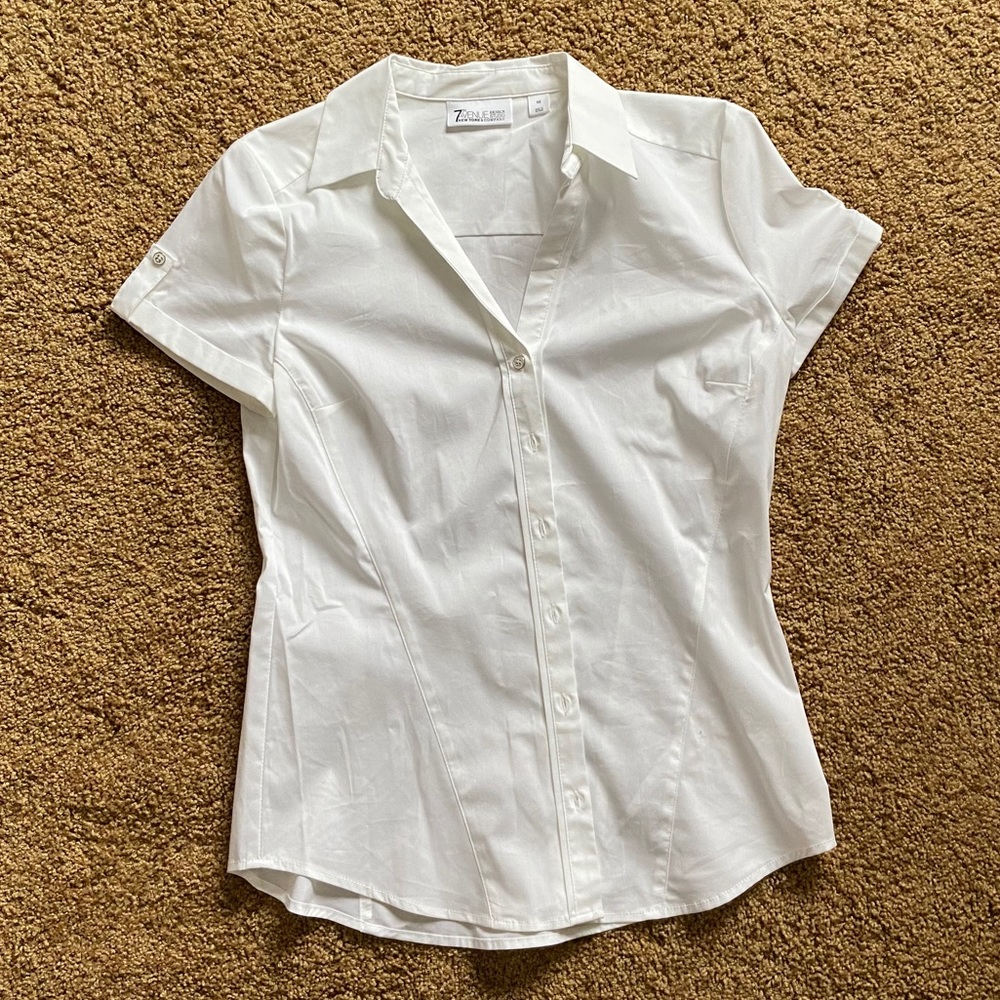💛2/$12 NY and Co Short Sleeve Button Down